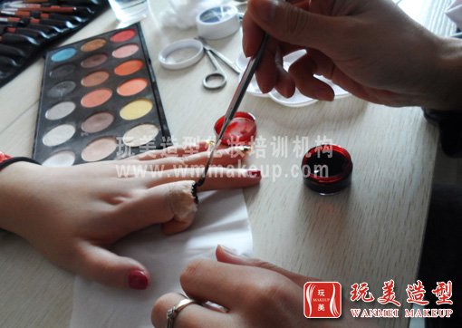 玩美造型特效化妆——断指的塑造