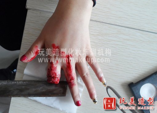玩美造型特效化妆——断指的塑造
