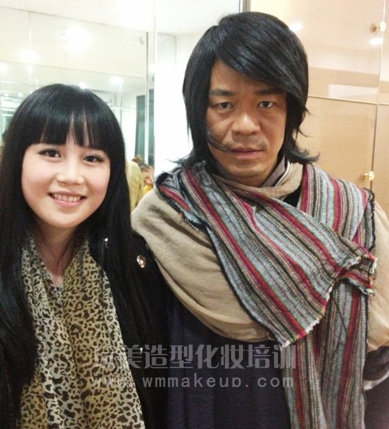 长沙玩美化妆学校为“一生一世合家欢”贺岁片提供化妆造型服务