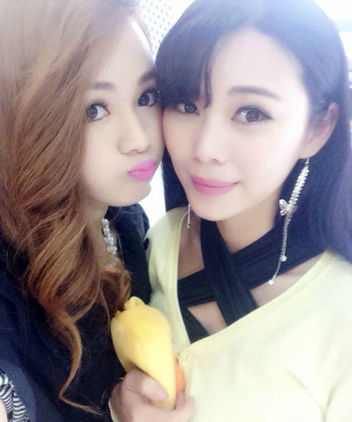 玩美化妆学校为2014长沙国际车展化妆造型