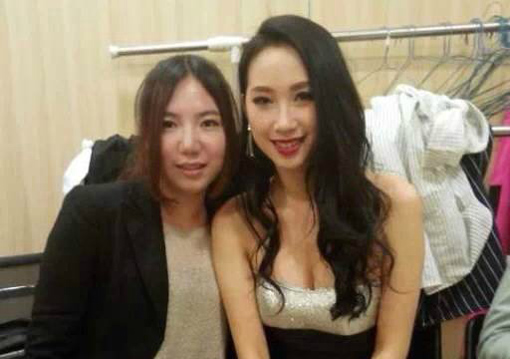 玩美化妆学校为2014长沙国际车展化妆造型